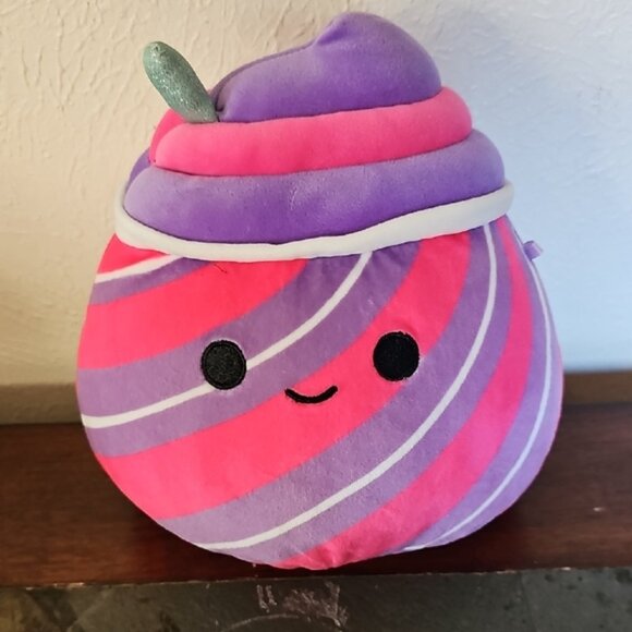Squishmallow Cristina the Slushie 8-inch plush toy Junk Food Squad collection - Picture 8 of 8